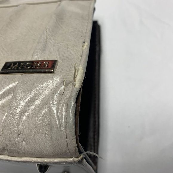 Miche Cream Color Snap Front Cover - Picture 3 of 9